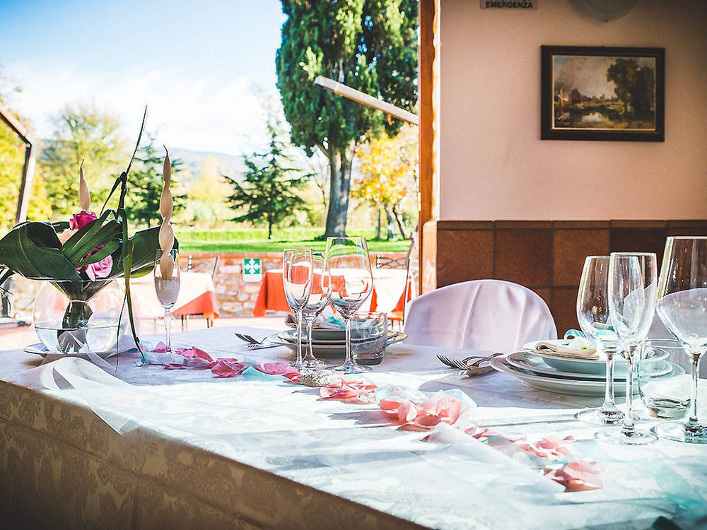 ホテル Relais Pian D'Ercole Montebonello エクステリア 写真
