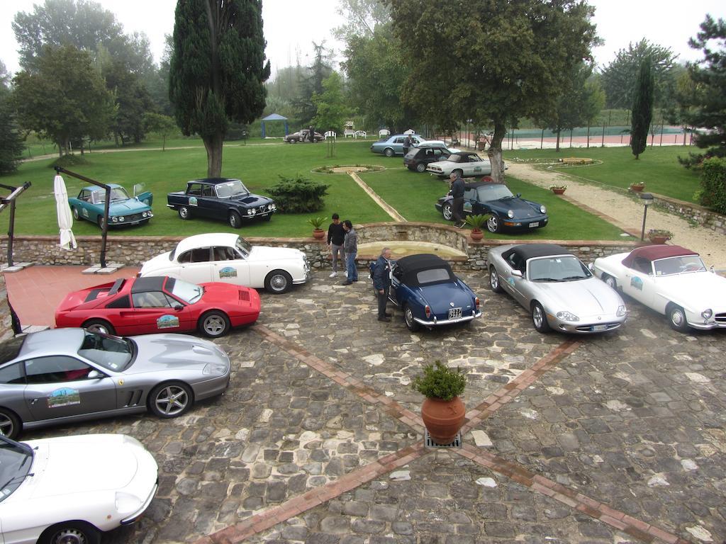 ホテル Relais Pian D'Ercole Montebonello エクステリア 写真